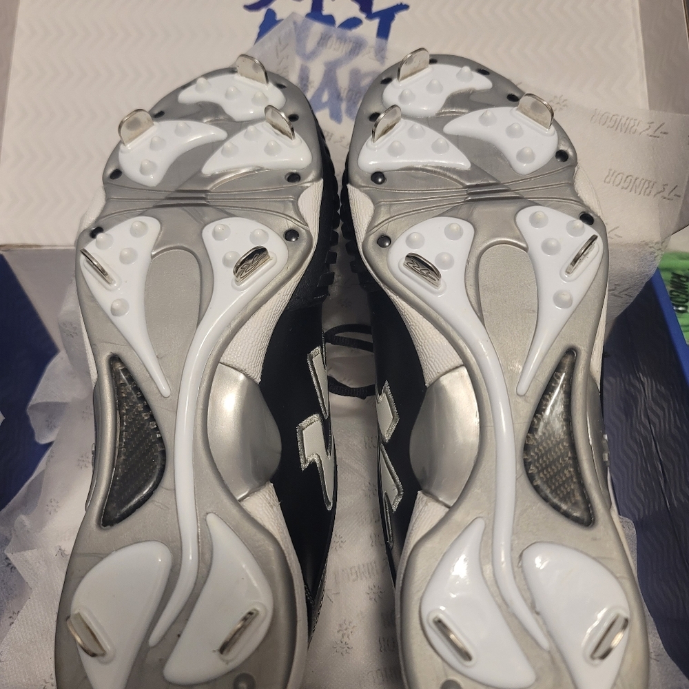 Ringor Dynasty 2 Metal Pitching Cleat